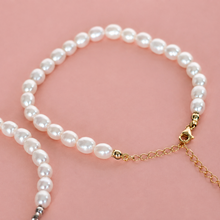 Load image into Gallery viewer, Elizabeth Freshwater Pearl Bracelet
