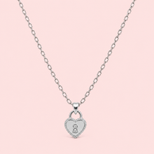 Load image into Gallery viewer, Emma Necklace