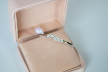 Load image into Gallery viewer, Aria Bangle