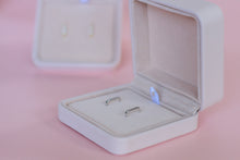 Load image into Gallery viewer, Elsie Huggies