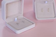 Load image into Gallery viewer, Elsie Huggies