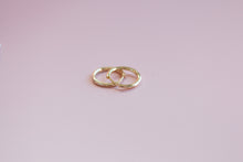 Load image into Gallery viewer, Maia Huggies