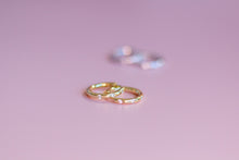 Load image into Gallery viewer, Quinn Huggies