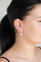 Load image into Gallery viewer, Elle Pearl Drops