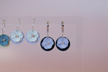 Load image into Gallery viewer, Daisy Drops