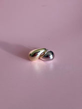 Load image into Gallery viewer, Claire Drop Studs