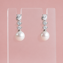 Load image into Gallery viewer, Isabella Drop Studs