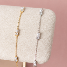 Load image into Gallery viewer, Mila Pearl Bracelet