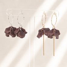 Load image into Gallery viewer, Petite Peony Hoops
