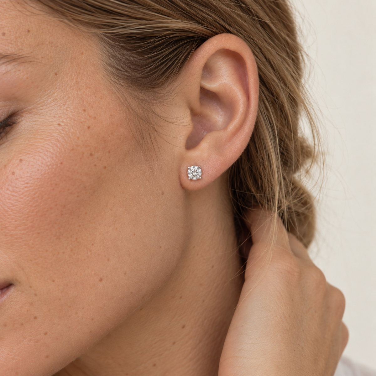 Sophia Moissanite Studs