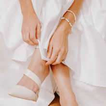 Load image into Gallery viewer, Eden Pearl Bracelet