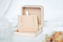 Load image into Gallery viewer, Willa Pearl Threaders