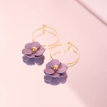 Load image into Gallery viewer, Blossom Hoops
