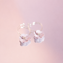 Load image into Gallery viewer, Blossom Hoops
