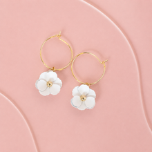 Load image into Gallery viewer, Blossom Hoops
