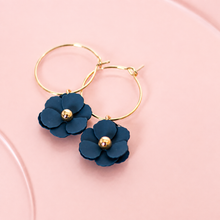 Load image into Gallery viewer, Blossom Hoops
