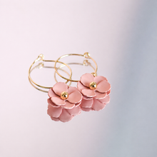 Load image into Gallery viewer, Blossom Hoops
