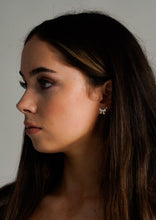 Load image into Gallery viewer, Bow Studs
