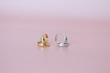 Load image into Gallery viewer, Mini Leah Drop Huggies
