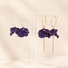 Load image into Gallery viewer, Petite Peony Hoops
