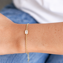 Load image into Gallery viewer, Roxie Bracelet
