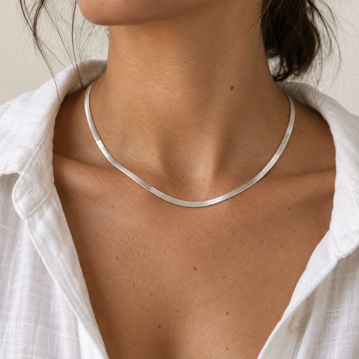 Ava Herringbone Chain