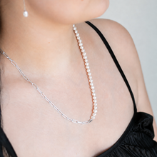 Load image into Gallery viewer, Sienna Pearl Necklace
