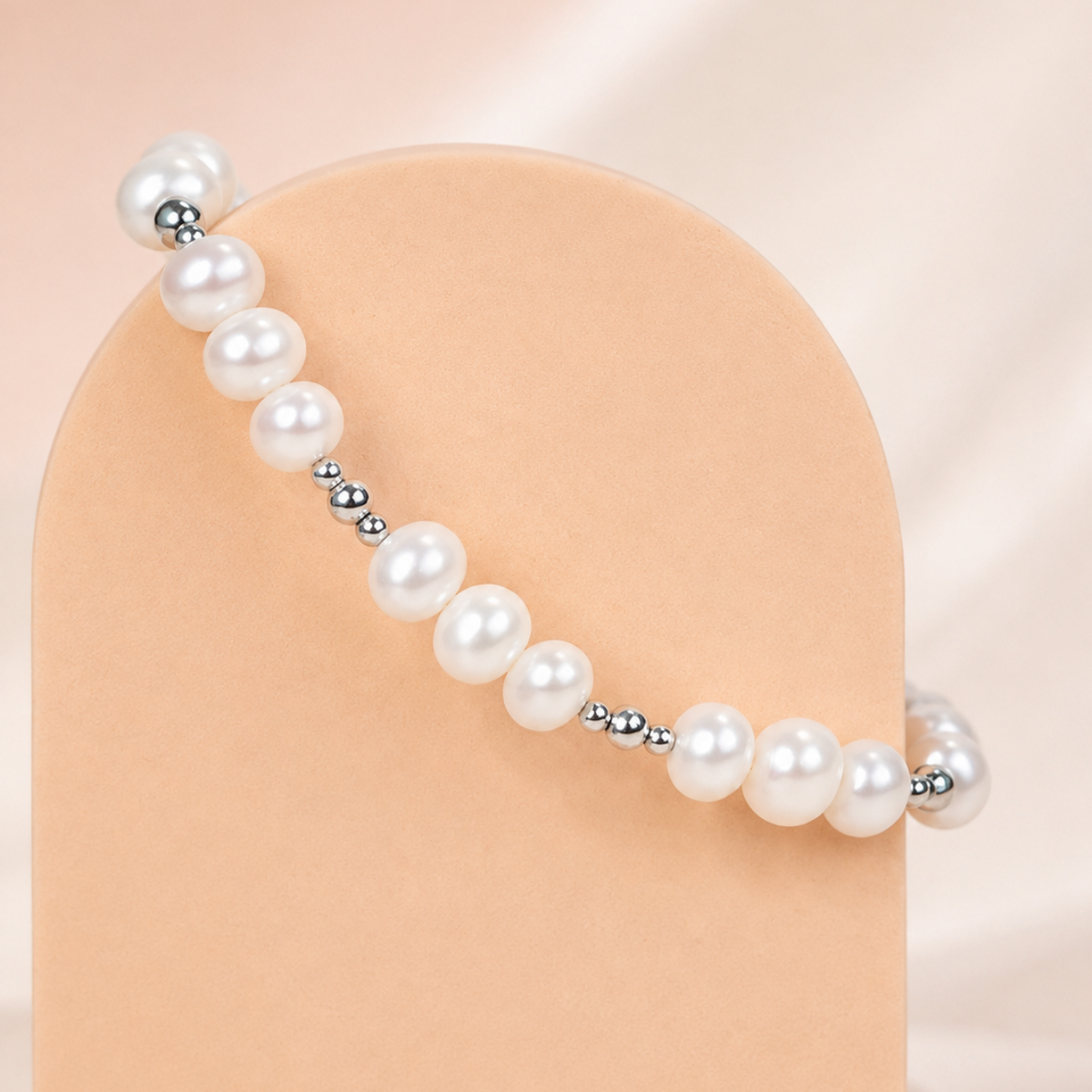Eden Pearl Bracelet