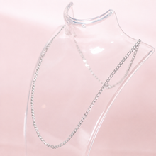 Load image into Gallery viewer, Esther Figaro Chain Necklace
