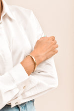 Load image into Gallery viewer, Estella Solid S925 Bangle
