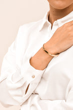 Load image into Gallery viewer, Estella Solid S925 Bangle
