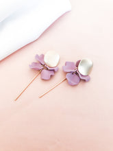 Load image into Gallery viewer, Petite Petals
